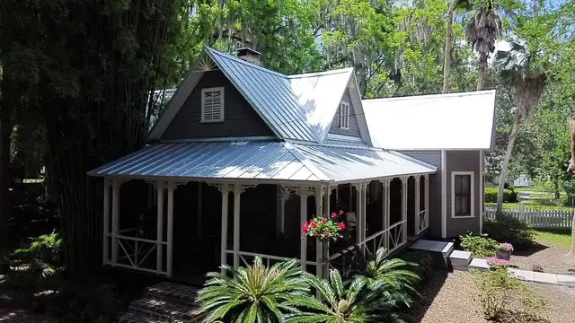 A Classic 1906 Home Revitalized: Installing a Standing Seam Metal Roof in Newberry, Florida
