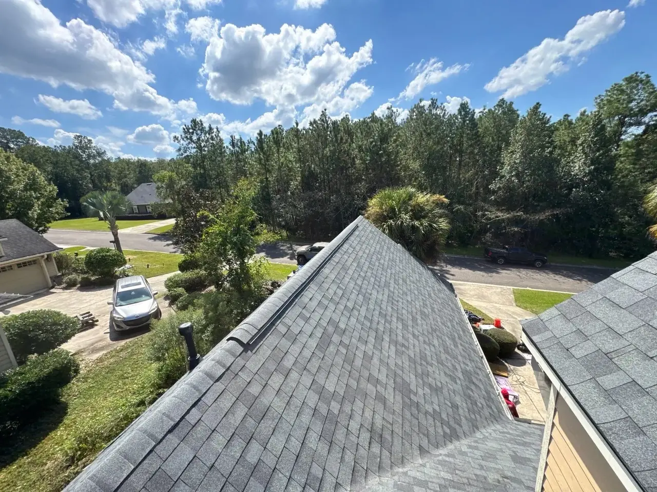 Architectural shingles, elevated roof view in Gainesville, Florida