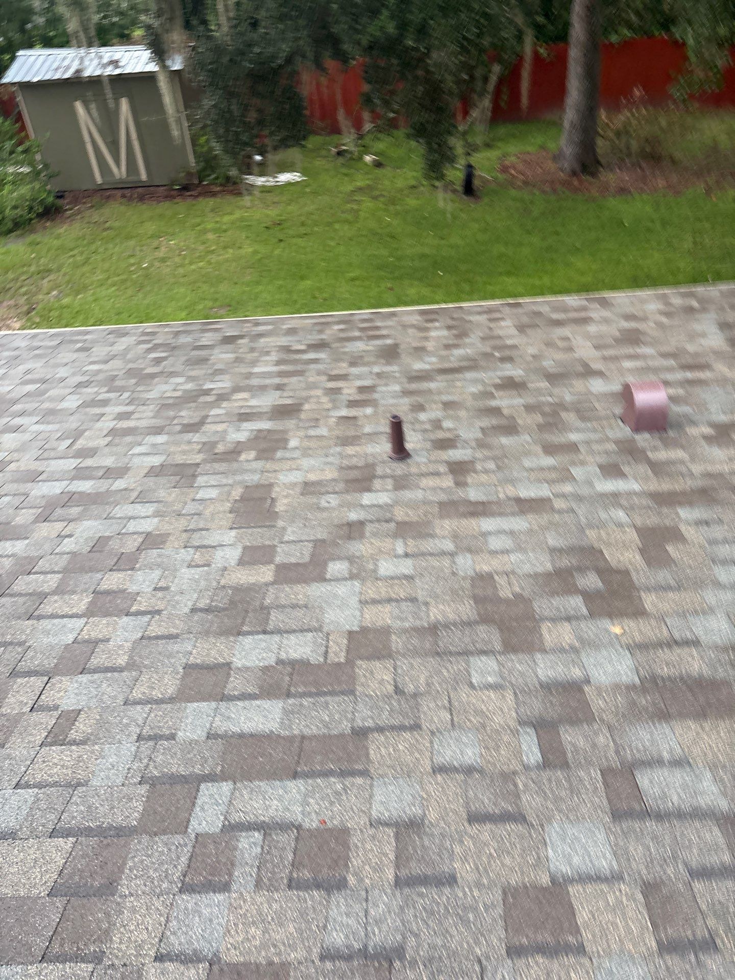 Northwood Gainesville Duration Driftwood white drip edge and field