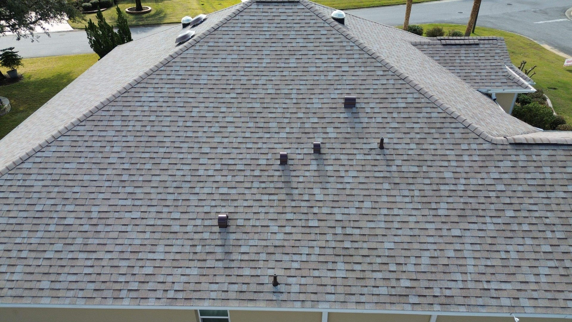 Village of Duval Duration Amber finished ridge and brown boots